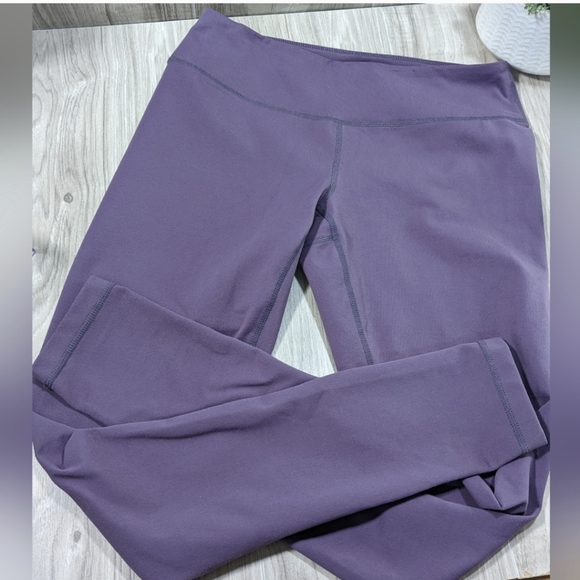 Zella Leggings Women's Size Small Dusty Purple Crop Workout Pants - Picture 4 of 7